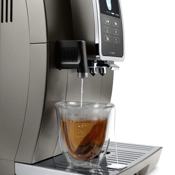 Dinamica Plus Espresso Machine image 12. ECAM37095TI