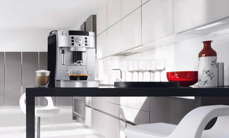 Magnifica S  How to descale your coffee machine (model range FROM 2016  onwards) 